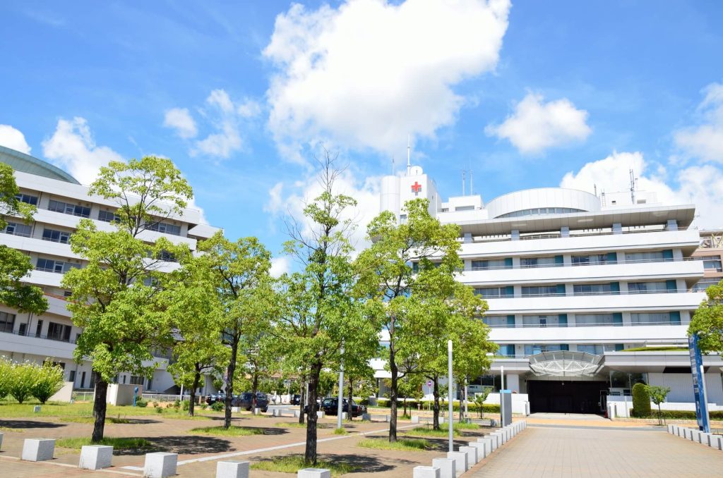 あせも（汗疹）の治療で病院へ行くべきか
