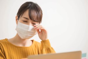 アレルギー性結膜炎とは？原因や症状から治療法・対処法まで解説